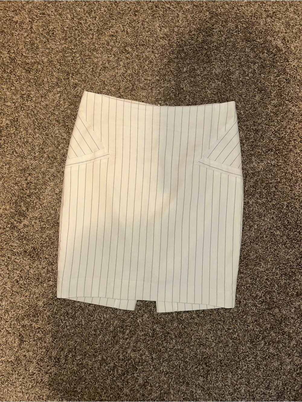 NWOT! Bebe Lined Pencil Skirt size 2